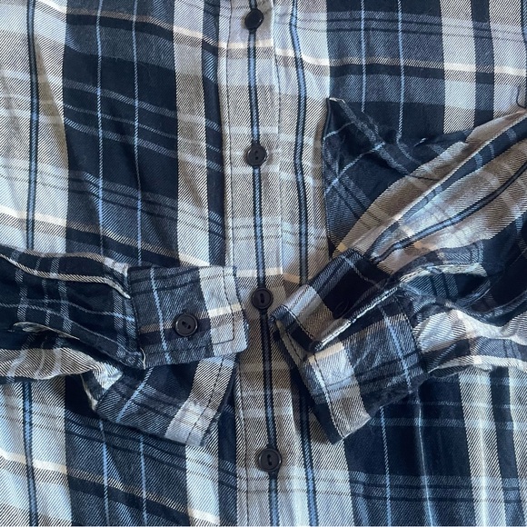 Brody Myles Blue Plaid Rayon Shirt Size Small - Picture 6 of 15